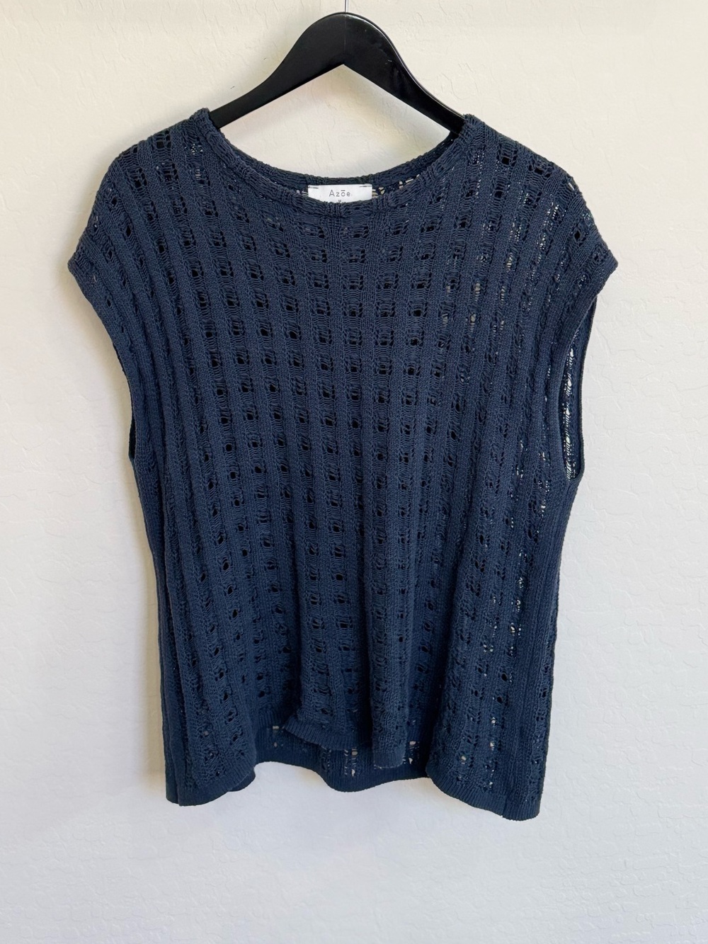 Azōe Navy Blue Boho Open Stitch Crochet Knit Sleeveless Sweater Vest Medium EUC